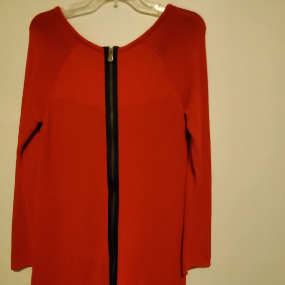 Sweater - Picture 2 of 2